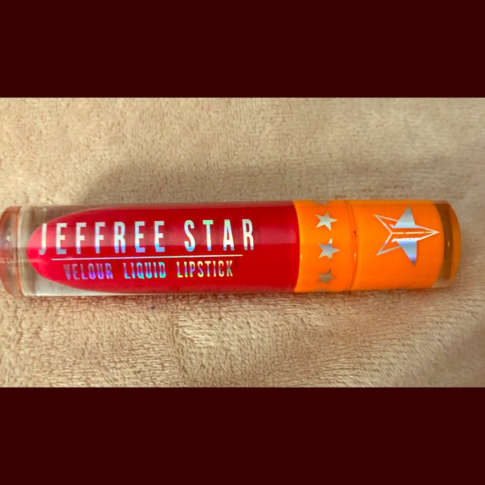 Jeffree Star Velvet Liquid Lip